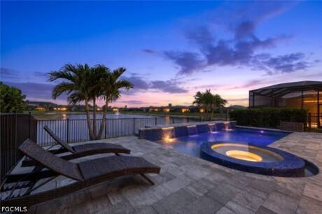 3697 Sapphire Cove Cir