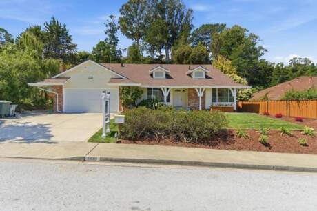 1430 Murchison Dr
