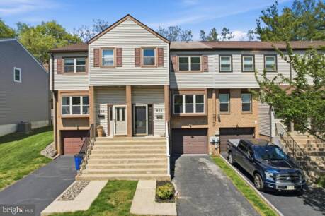 225 Birch Dr