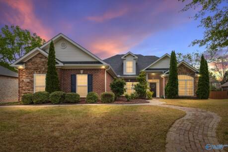 2805 Centerridge Road SE