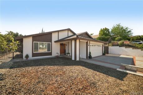 11461 Amigo Ave