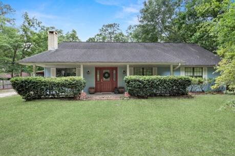 1054 Bryan Ln