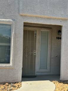 3060 Casey Dr 104
