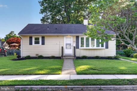 425 West Ave