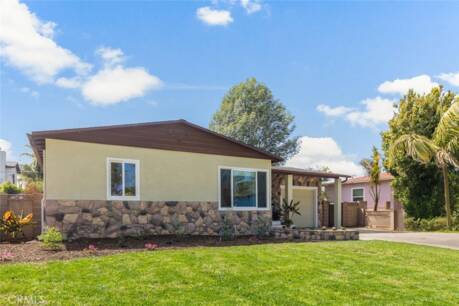 2206 S Shelton