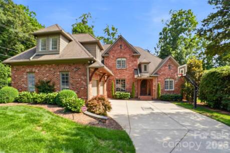 1405 Elmsford Ln