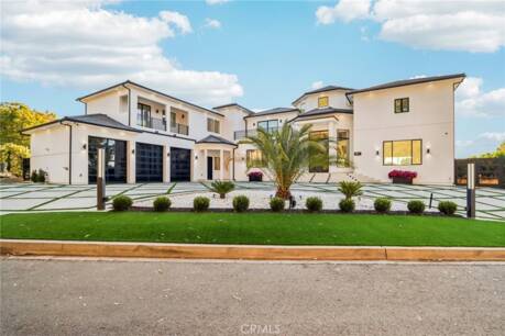 10511 Mary Bell Ave