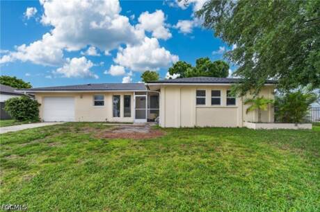 1129 SE 18th Terrace