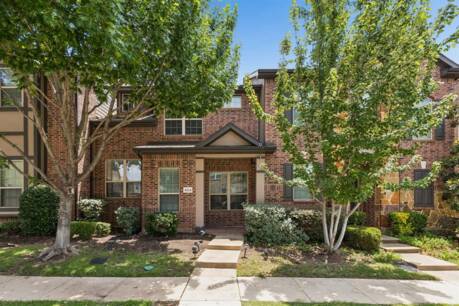8624 Iron Horse Dr