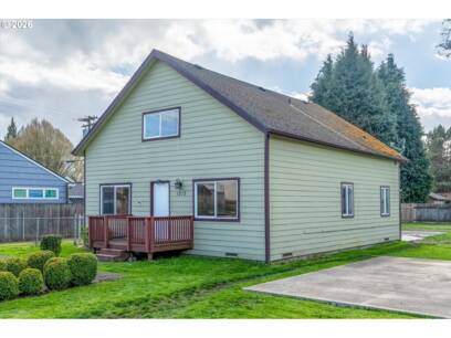1215 30th Ave