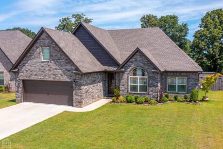 6500 Julia Ln