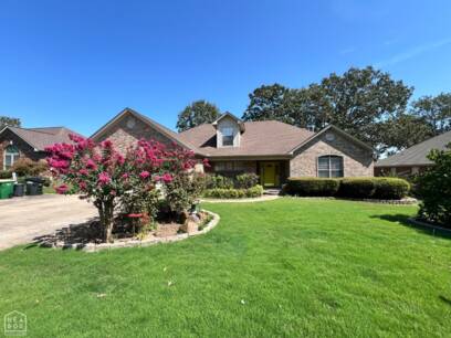 3032 Overcup Dr