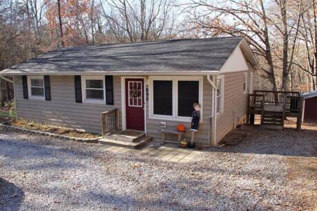 695 Ridge Rd