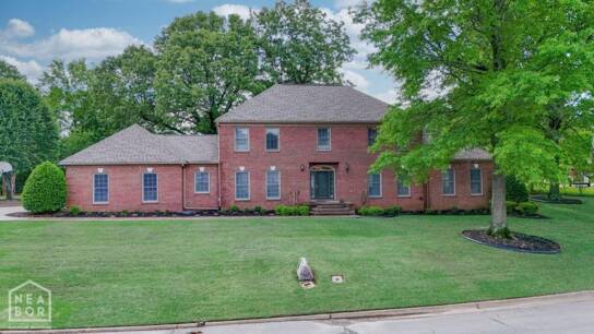 2801 Nix Lake