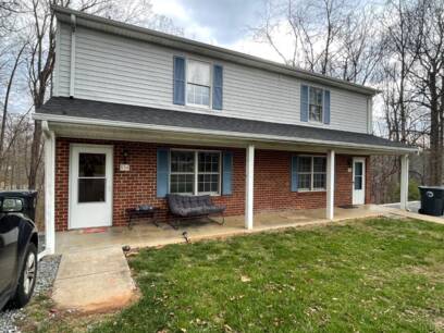 932 Grand Arbre Dr