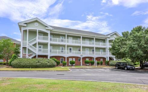 3935 Gladiola Ct. 203