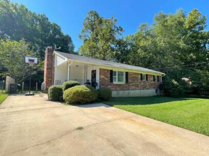 105 Parkview Dr