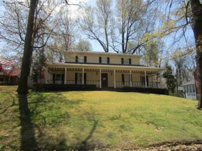 1315 White Oak