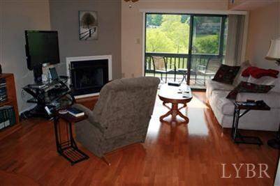 2423 Deer Run
