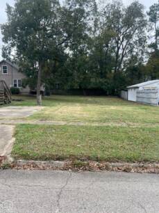 417 W Oak