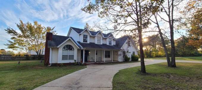 2907 Planters Dr