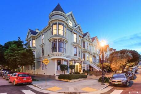 605 Waller St