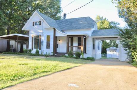 808 W Strawn