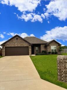 2922 Sierra Ct