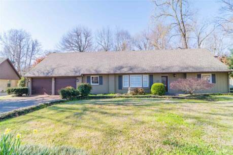 1609 Leaf Cove