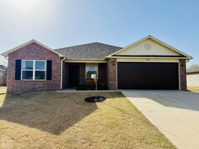 228 Cole Dr
