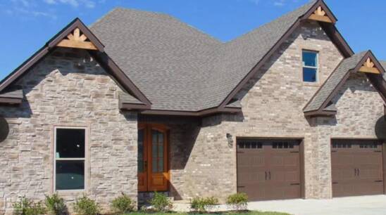 113 East Hills