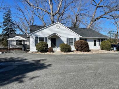 1419 Longwood Ave