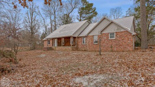 7722 Hwy 63