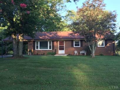 1132 Roundtree Dr