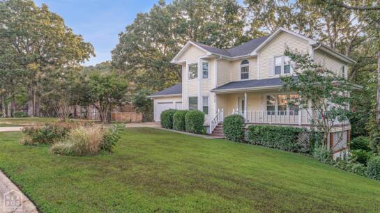 2704 Nix Lane