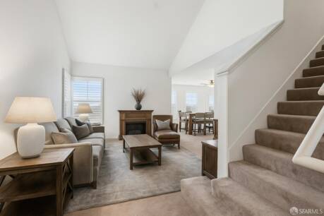 51 Kiska Rd