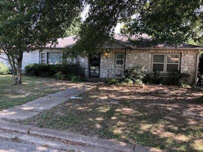 1304 Walnut