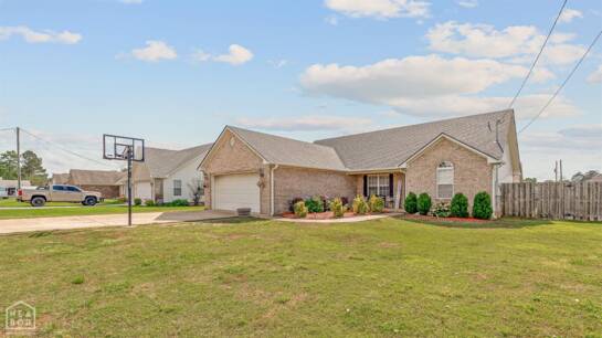 109 Meadow Dr