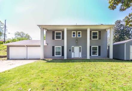 517 E College