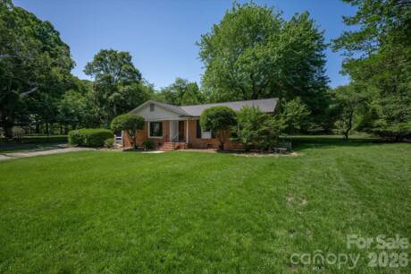 2645 Walker Rd