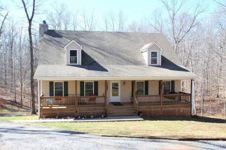 1087 Saunders Hill Ln