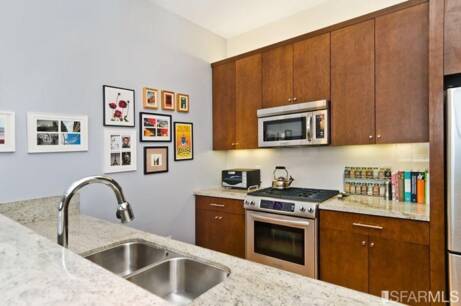 77 Van Ness 807