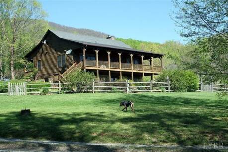 3887 Wheats Valley