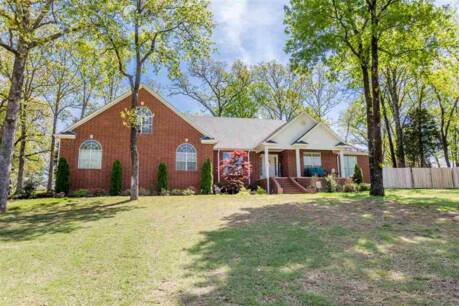 3003 Sloan Cir