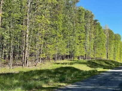 0 Moccasin Path Trl
