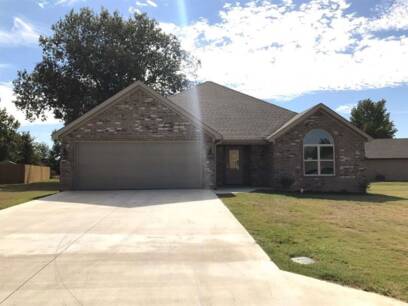 6012 Wisteria