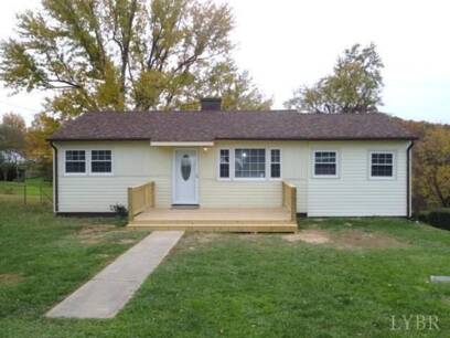 103 Carnell Ln