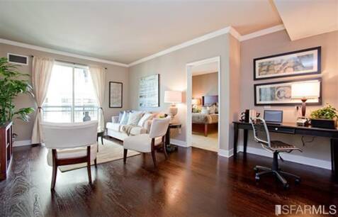 50 Lansing St 301