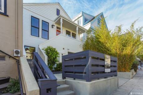 228 Ellsworth St