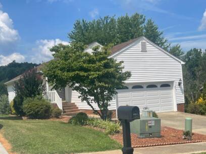 1264 Emerald Crest Dr